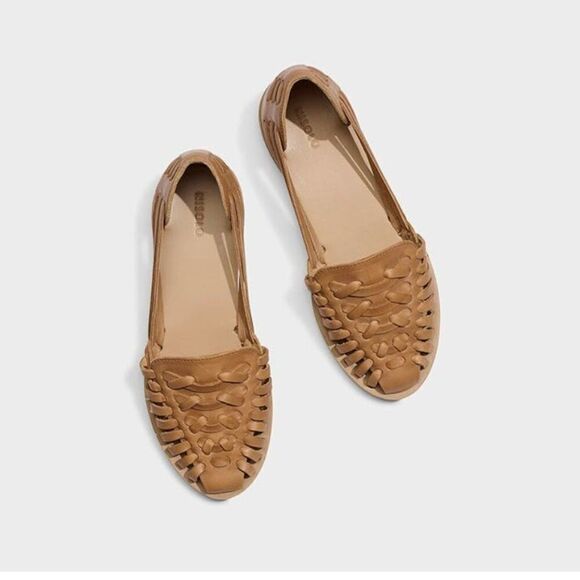 Nisolo  Huarache Sandals, Slip-On Comfort Sandals in Almond NWT in Box - Picture 3 of 7